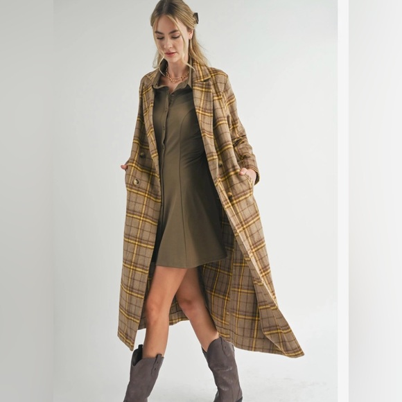 NWT Sadie & Sage Jenny Plaid Double Breasted
Coat - S - Picture 2 of 14